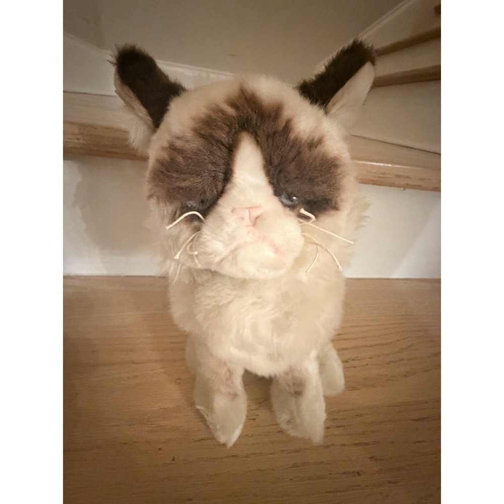 GUND 10" Grumpy Cat Retired Plush Stuffed Animal EUC